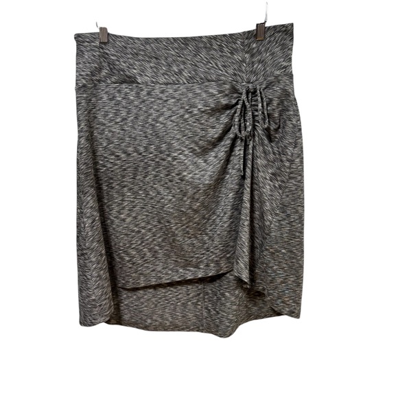 The North Face Cypress High Low Pache Gray Women's Skirt Size large - Picture 3 of 9
